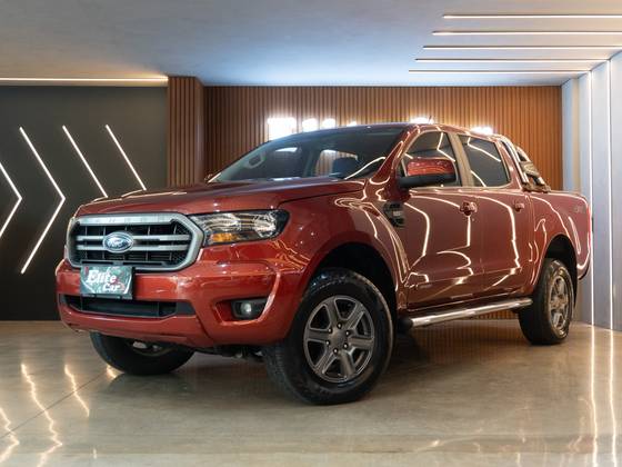 FORD RANGER 2.2 XLS 4X4 CD 16V DIESEL 4P AUTOMÁTICO